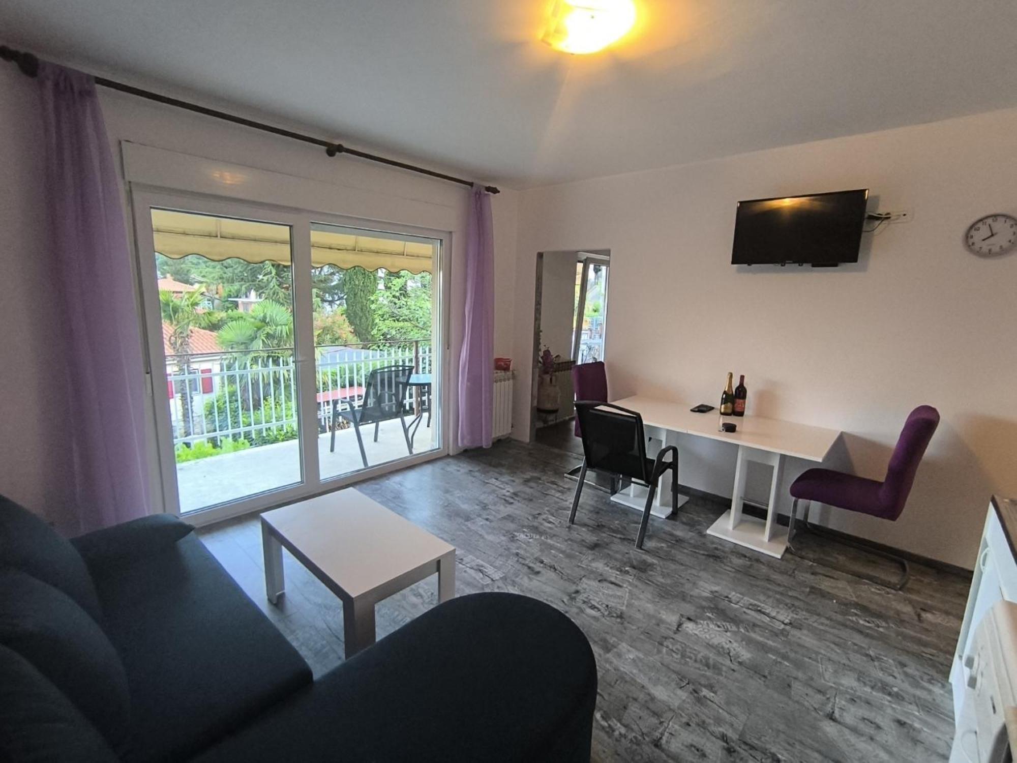 Apartments Lorinda Moscenicka Draga Phòng bức ảnh